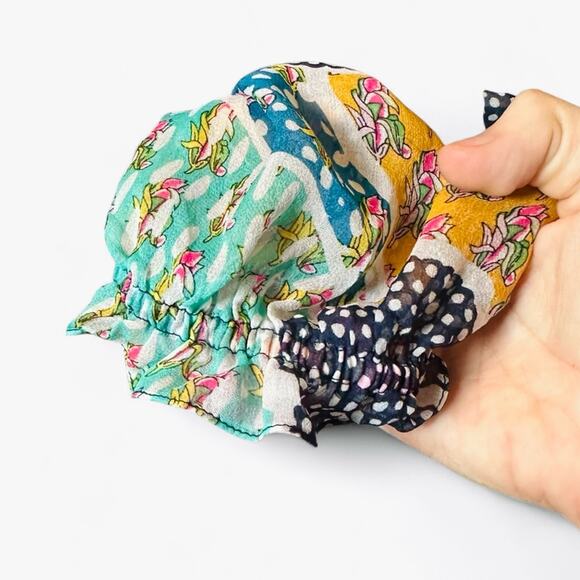 2/$25 Dianne Von Furstenberg Camila Silk Top Off Shoulder Blouse Beach Vacation - Picture 7 of 15